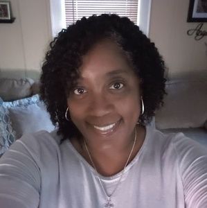 Meet your Posher, Bobbi